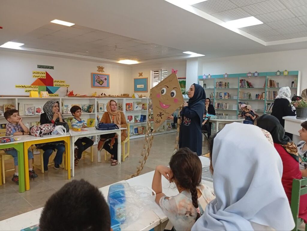 1319662 ادامه برنامههای مادر و فرزندی در کانون البرز