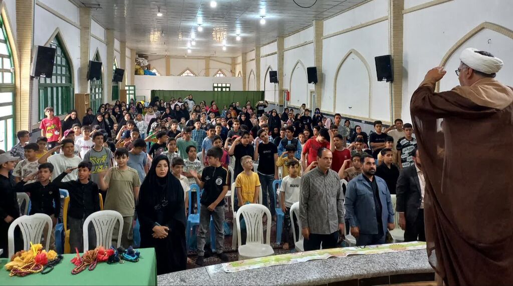 1319721 "تجمع نشاط معنوی" با حضور روحانی شبکه پویا در سنقر