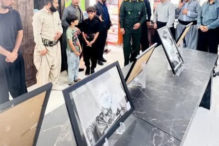 نمایشگاه آثار عضو نوجوان مرکز ثلاث‌باباجانی جلوه‌ای از ایثار و افتخار