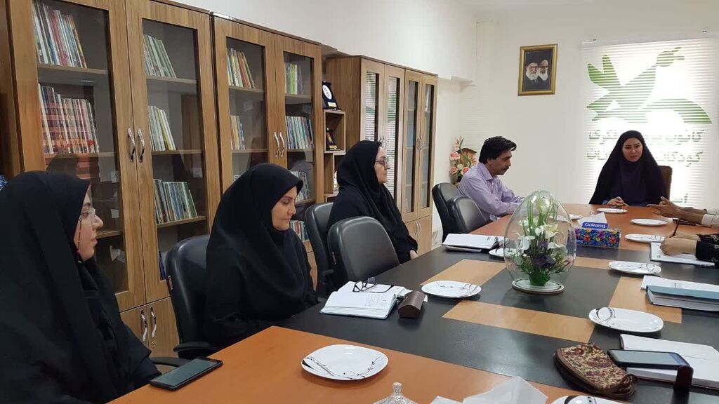 1320183 ششمین نشست شورای فرهنگی کانون کرمانشاه