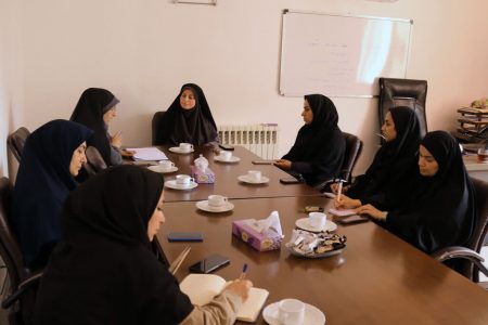 نشست با سازمان تعلیم و تربیت با محوریت برنامه‌ریزی برای کودکان پیش‌دبستانی