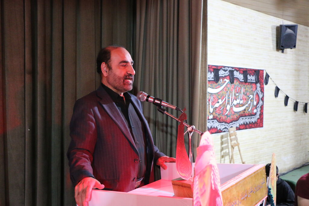 1322000-3 بیستویکمین سوگواره عاشورایی نوجوانان در کانون فارس