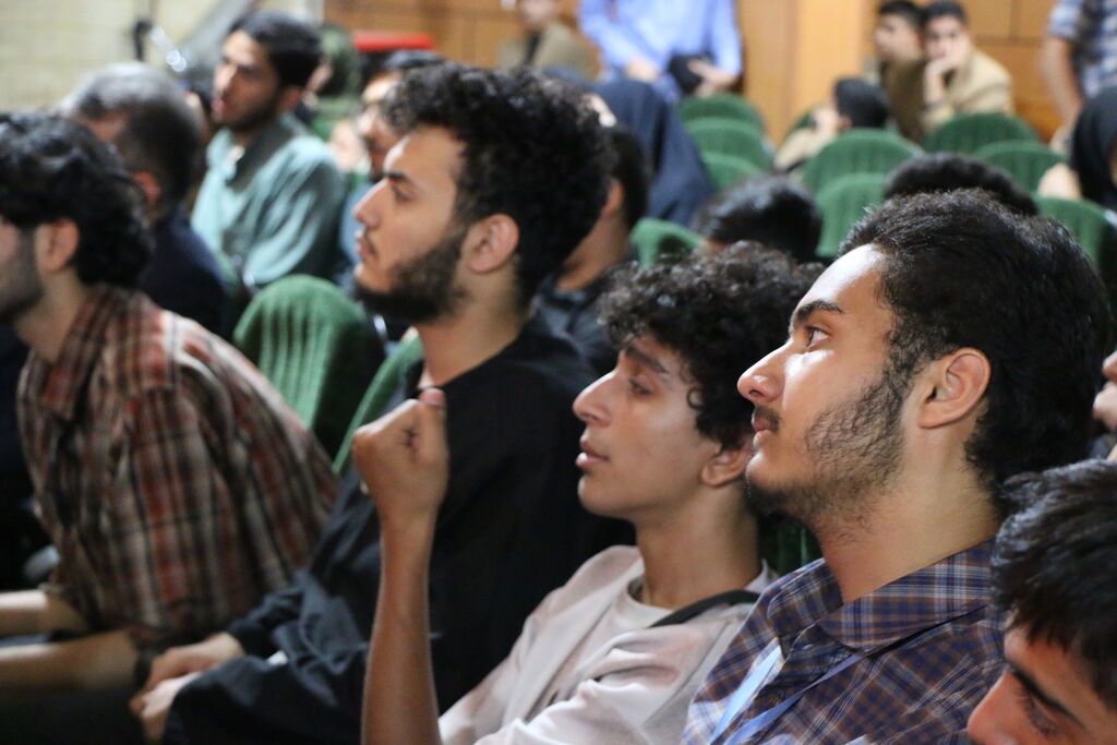 1322008-2 بیستویکمین سوگواره عاشورایی نوجوانان در کانون فارس