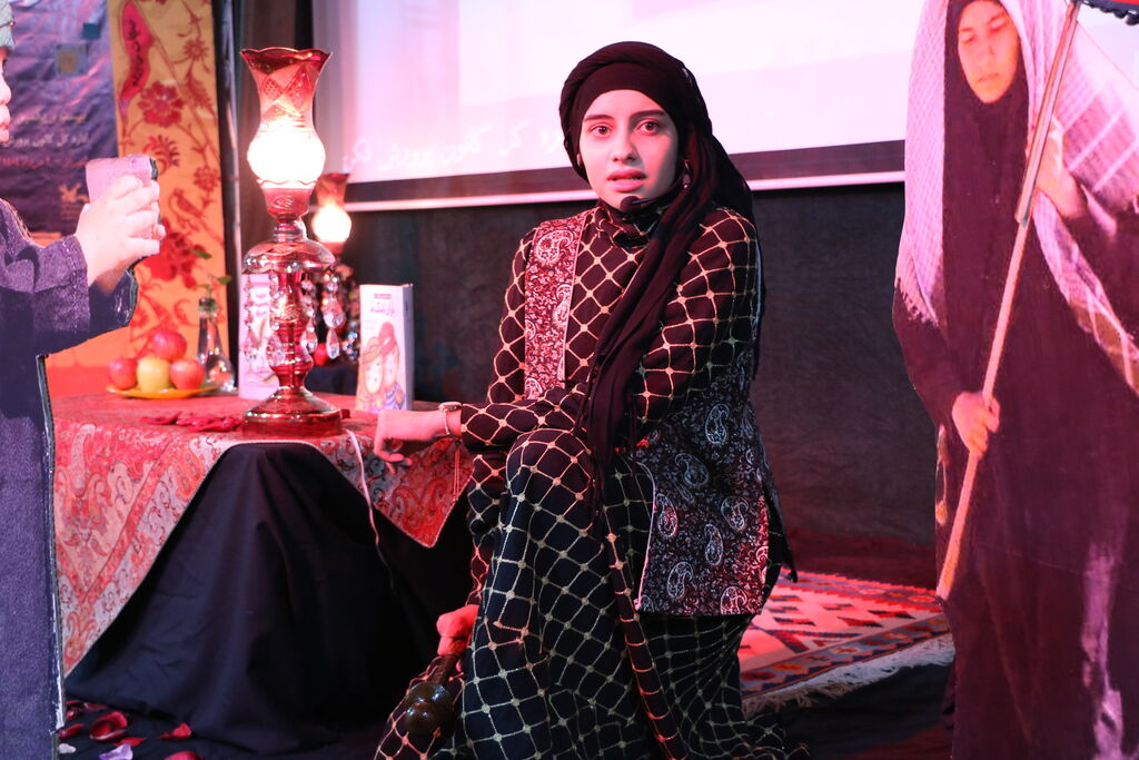 1322015-2 بیستویکمین سوگواره عاشورایی نوجوانان در کانون فارس