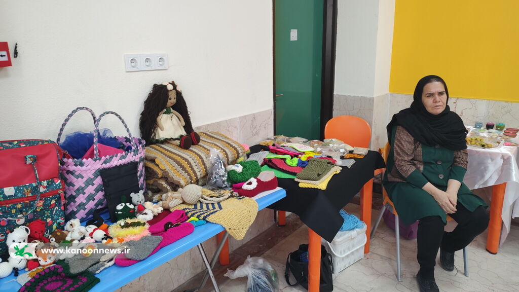 1322354 نمایشگاه آثار هنرمندان دارای معلولیت در مرکز فرهنگی هنری شماره ۱ بوشهر برگزار شد