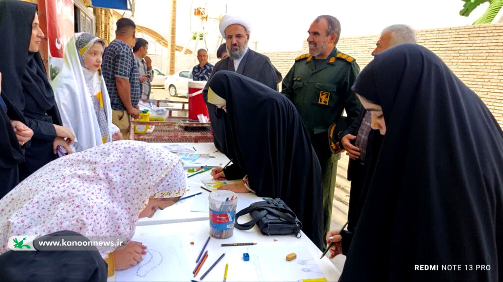 1322642 ایستگاه نقاشی مرکز پلدختر در لرستان به مناسبت سالروز نماز جمعه