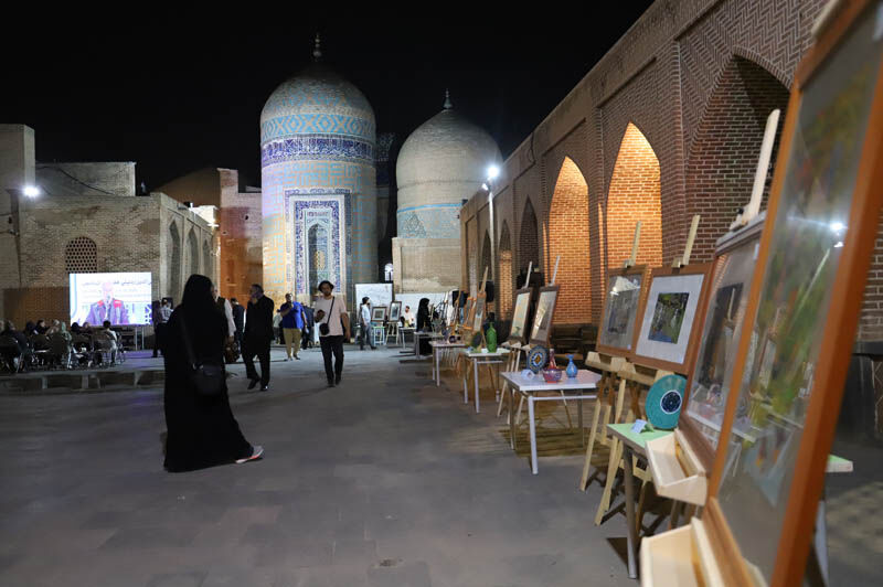 1322682 برپایی نمایشگاه «آوای نقوش و کتیبهها» همزمان با آیین گرامیداشت روز ملی شیخ صفیالدین اردبیلی