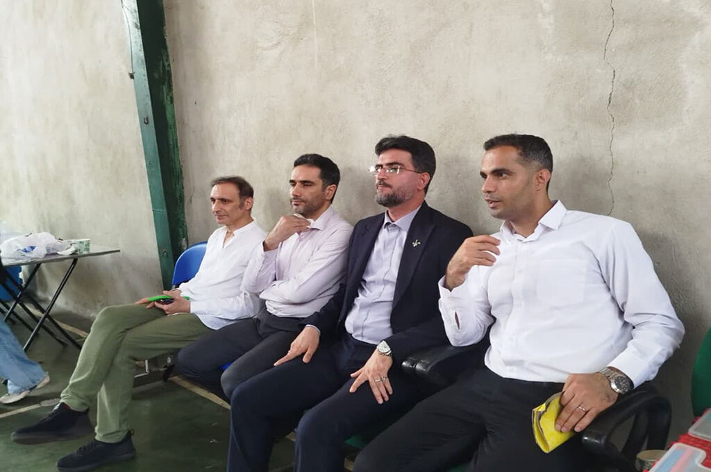 1323136 رقابت هیجانانگیز رباتهای جنگجو در رشت/ رویدادی برای پرورش توانمندیهای مهارتی آیندهسازان