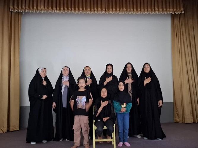 1323316 درخشش کانون پرورش فکری کودکان و نوجوانان استان اصفهان در عرصهی خدمات فرهنگی هنری تابستان۱۴۰۴