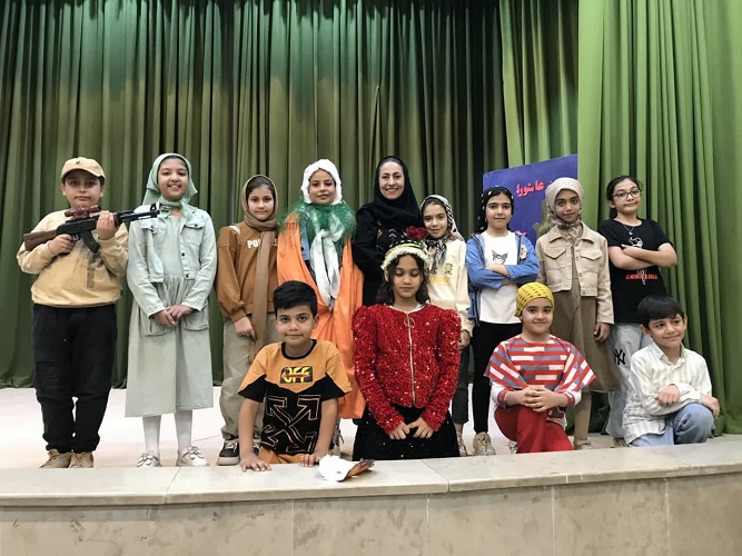 1323317 درخشش کانون پرورش فکری کودکان و نوجوانان استان اصفهان در عرصهی خدمات فرهنگی هنری تابستان۱۴۰۴