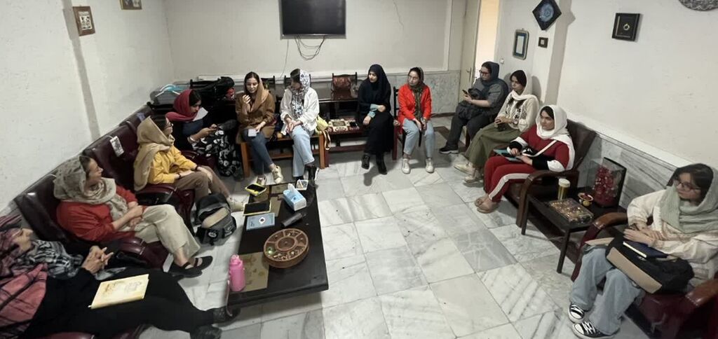 1323376 کارگاههای «شعرسرایی پیشرفته» و «داستاننویسی پیشرفته» در مجتمع آفرینش کرمانشاه