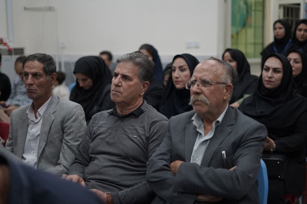 1323546 حضور خبرنگاران در 《شب رصدی》 کانون پرورش فکری کودکان ایلام