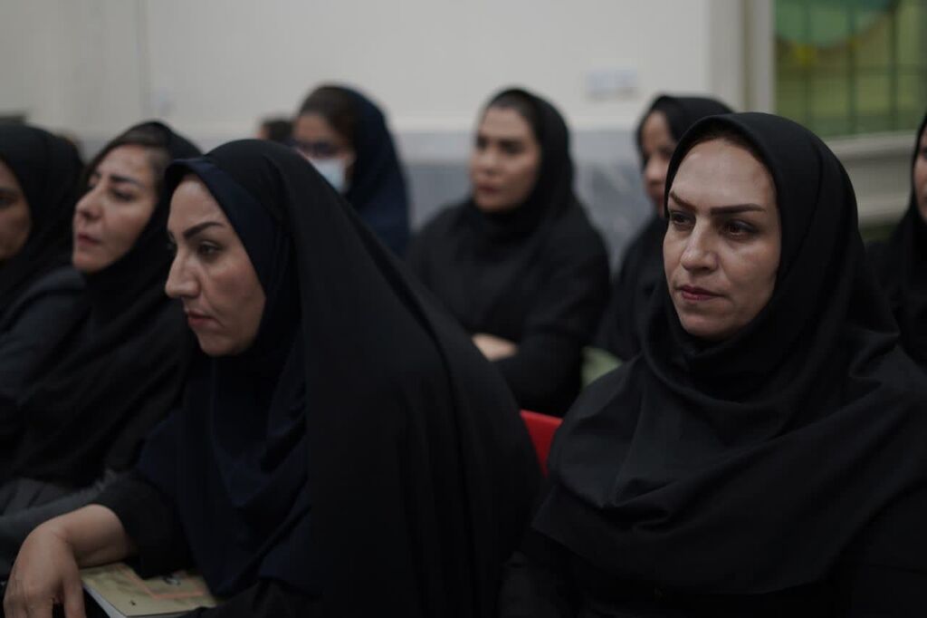 1323547 حضور خبرنگاران در 《شب رصدی》 کانون پرورش فکری کودکان ایلام