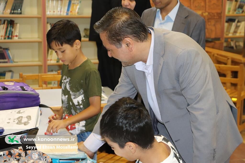 1323650 هوش نسل جدید را در خدمت توسعه کشور به کار بگیریم