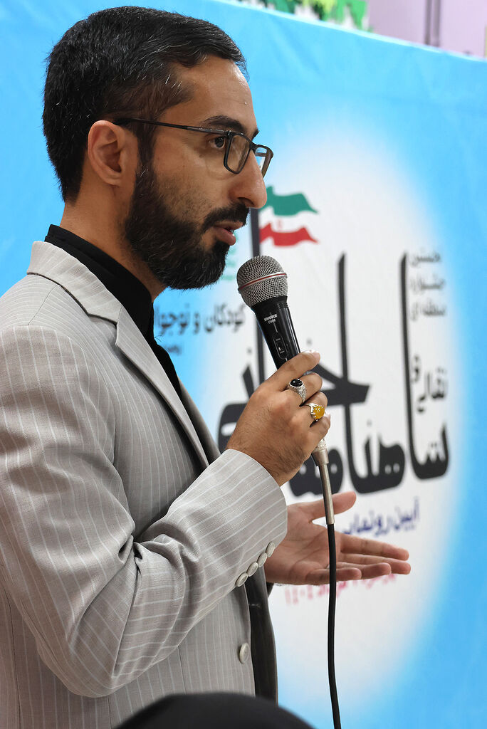 1323854 پوستر نخستین جشنواره منطقهای نقالی و شاهنامهخوانی کودک و نوجوان رونمایی شد