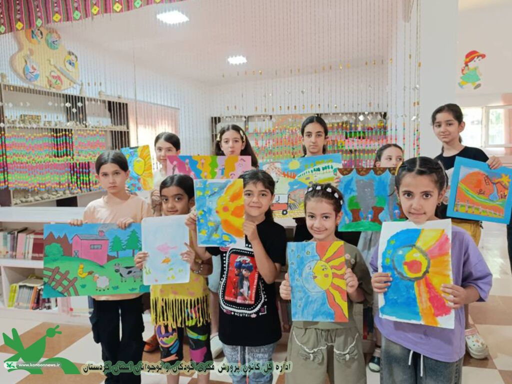1324044 نقاشی کودکان بانهای با موضوع «زمین تشنه است»؛ ترویج فرهنگ صرفهجویی در مصرف آب