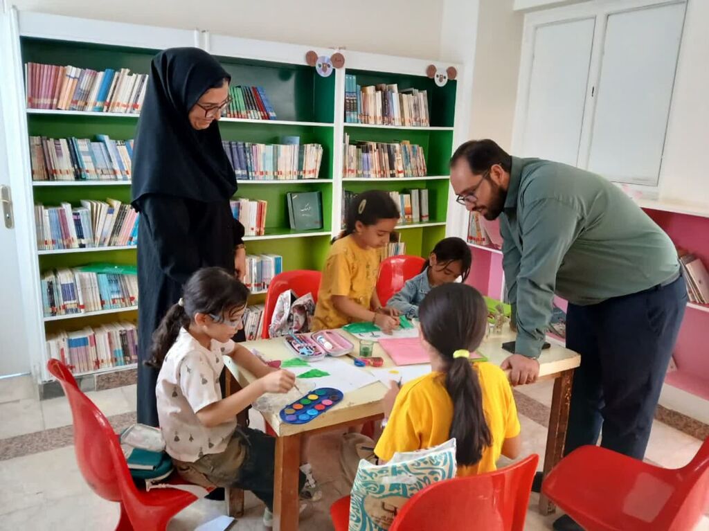 1324082 کانون پرورش فکری، نوجوانان مستعد را به خالقان اثر ادبی تبدیل میکند