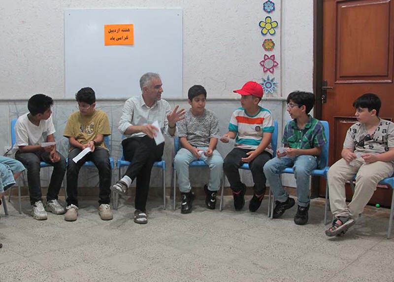 1324110 بزرگداشت روز شیخ صفیالدین اردبیلی و هفته ملی اردبیل در مراکز کانون استان اردبیل