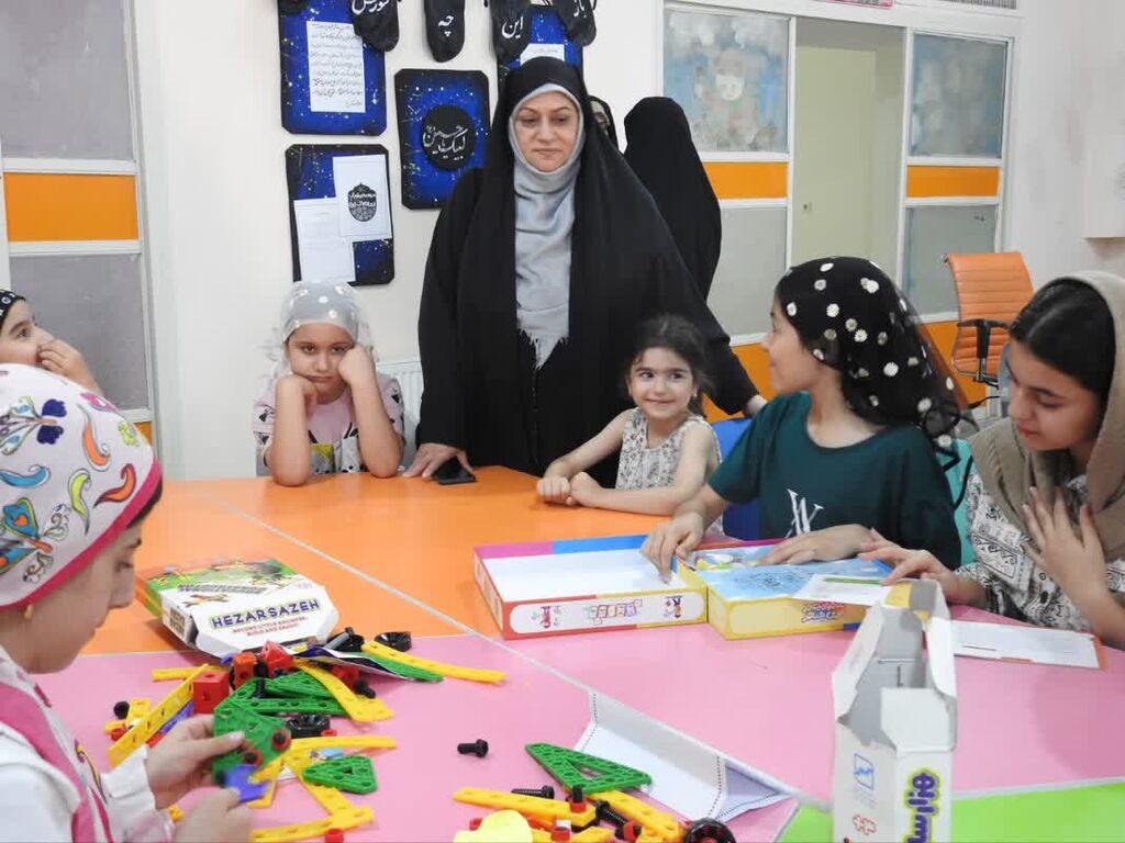 1324446 کودکان و نوجوانان در مسیر اربعین نقشآفرین میشوند