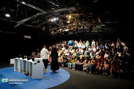 بیش از ۵۲هزار نفر نمایش‌های مرکز تئاتر کانون را تماشا کردند