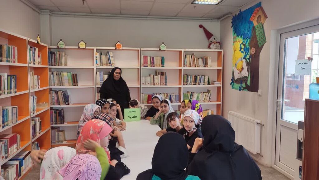 1324698 اجرای "روایتگری عاشورایی" در مراکز کانون همدان