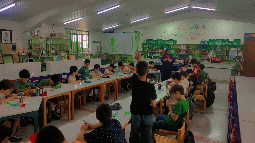 1324853 «قصهگویی با کاروان کربلا»؛ روایت عاشورا از نگاه حضرت رقیه (س)