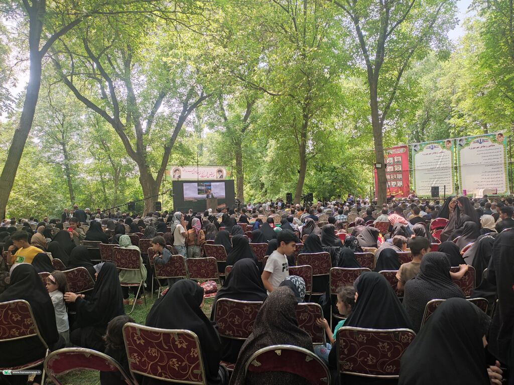 1324874 ویژهبرنامه بزرگداشت شیخ اشراق در زادگاهش سهرورد برگزار شد