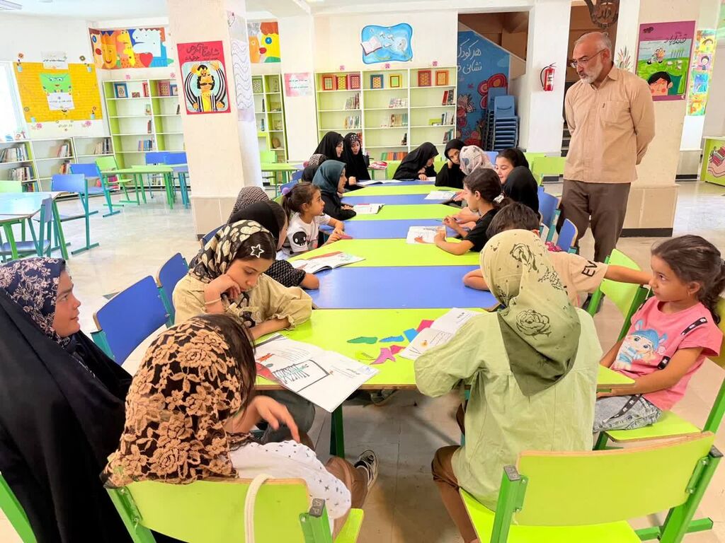 1325231 از کلاس های علمی تا قصه گویی کودکانه در تابستانی پرماجرا