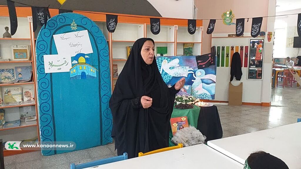 1325298 اعضای مراکز فرهنگی هنری کانون استان قم، ویژه برنامه هایی به یاد سه ساله دشت کربلا برگزار کردند.