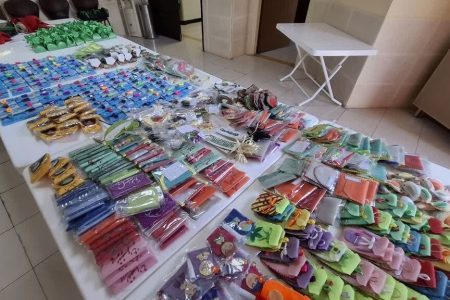 بیش از ۹۰۰ دست‌سازه در مسیر اربعین