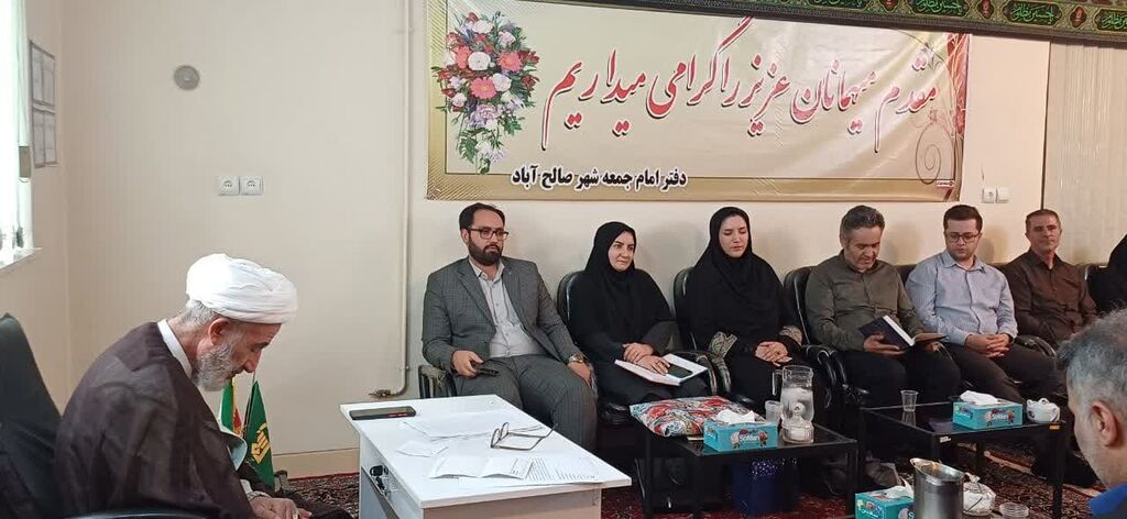 1325441 تربیت نسل در تراز انقلاب، رسالت فرهنگی کانون است