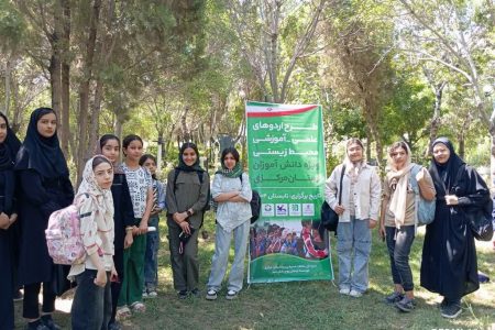 بازدید اعضای کانون شهر اراک از موزه حیات وحش