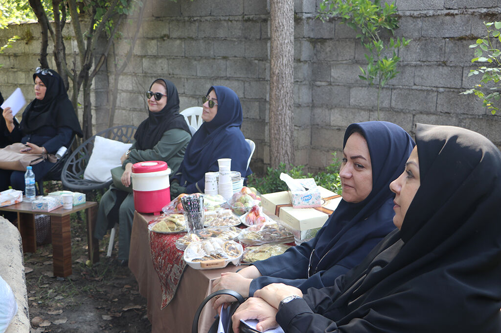 واژه‌ اعجازمی‌کند!