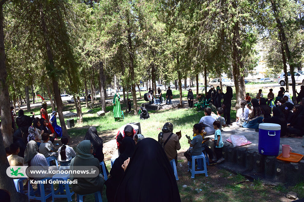 کاروان مراکز سیار کانون پرورش فکری لرستان کاروان مراکز سیار کانون پرورش فکری لرستان