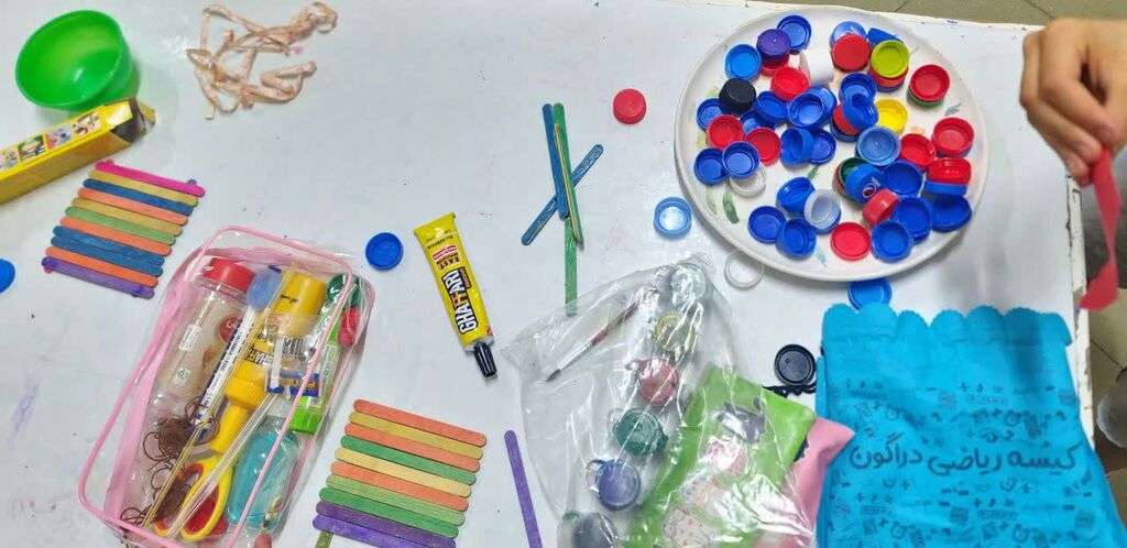  کارگاه «آبزیان دریایی» با هدف پرورش آگاهی زیست‌محیطی کودکان در خانه محیط زیست گلشهر برگزار شد