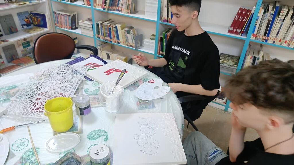 1326028 برگزاری دومین ویژه برنامهی «کوله پشتی هنر» در کانون البرز