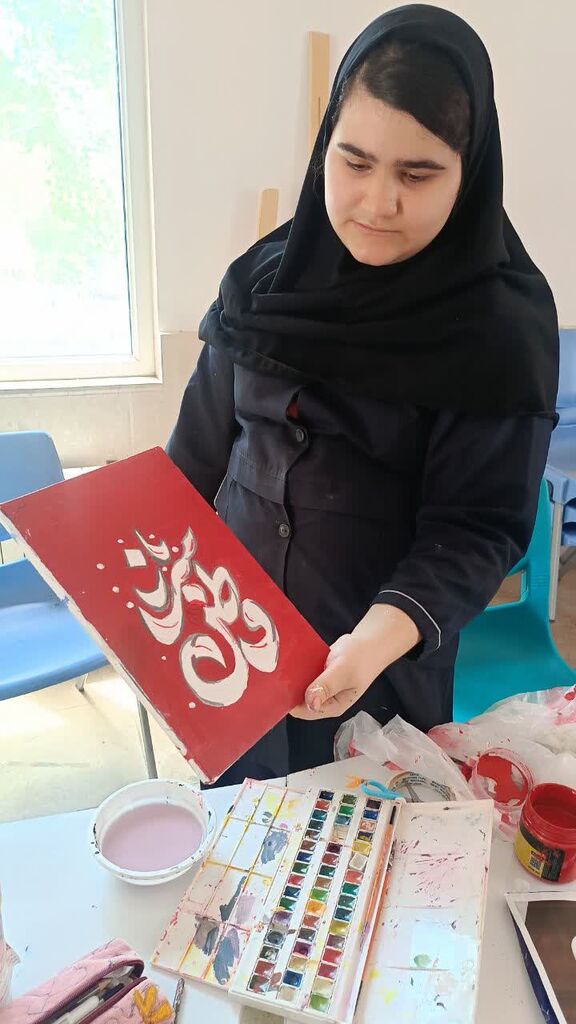 1326030 برگزاری دومین ویژه برنامهی «کوله پشتی هنر» در کانون البرز