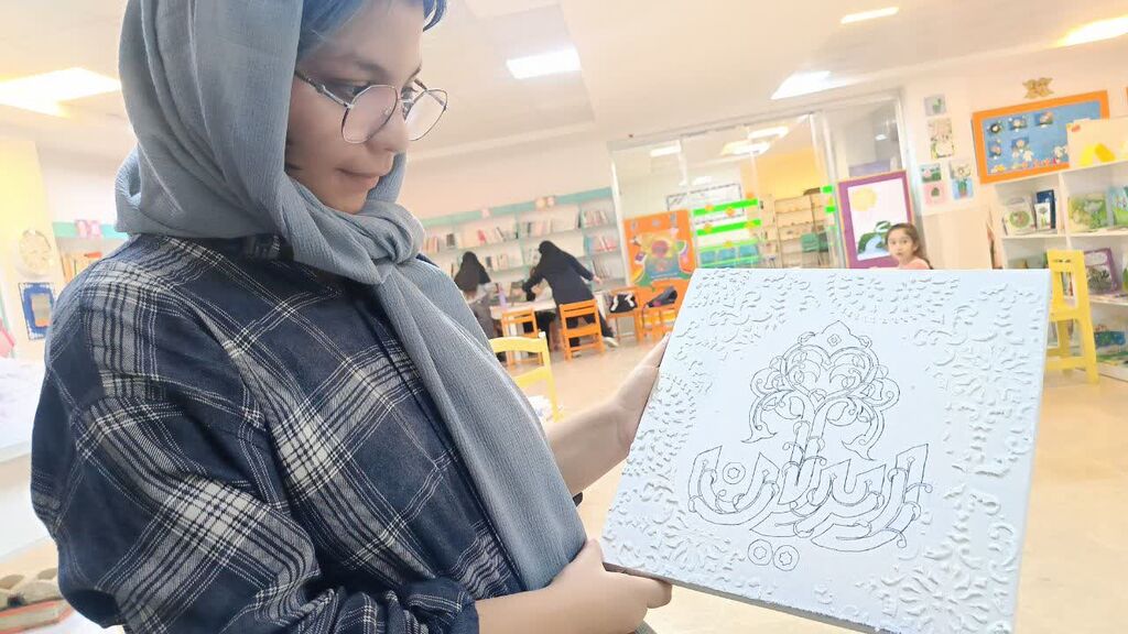 1326031 برگزاری دومین ویژه برنامهی «کوله پشتی هنر» در کانون البرز