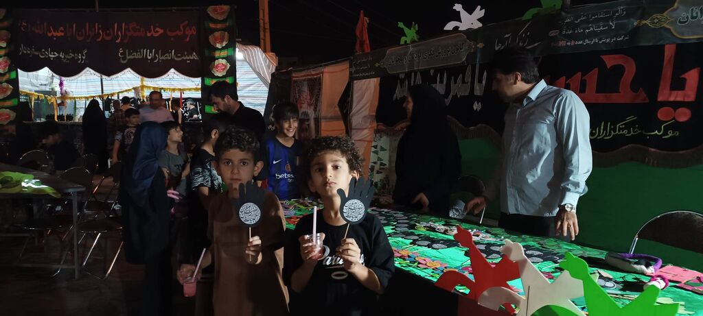 1326473 موکب "سیدالشهدا" کانون کرمانشاه میزبان زائران با برنامههای فرهنگی