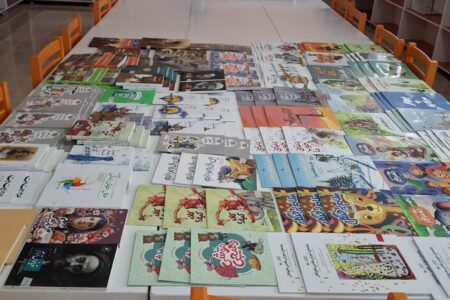 قفسه ها لبریز از قصه های تازه شد