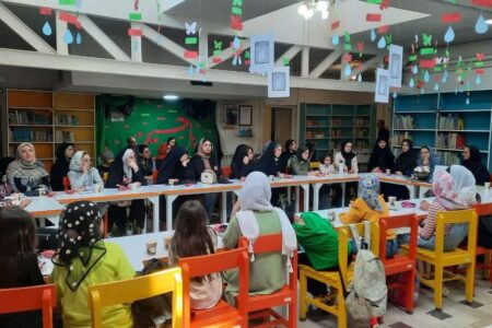 سومین نشست انجمن داستان کانون پرورش فکری همدان برگزار شد