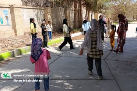 همراهی مادران و دختران در یک روز به‌یادماندنی در مرکز فرهنگی هنری شماره دو زاهدان