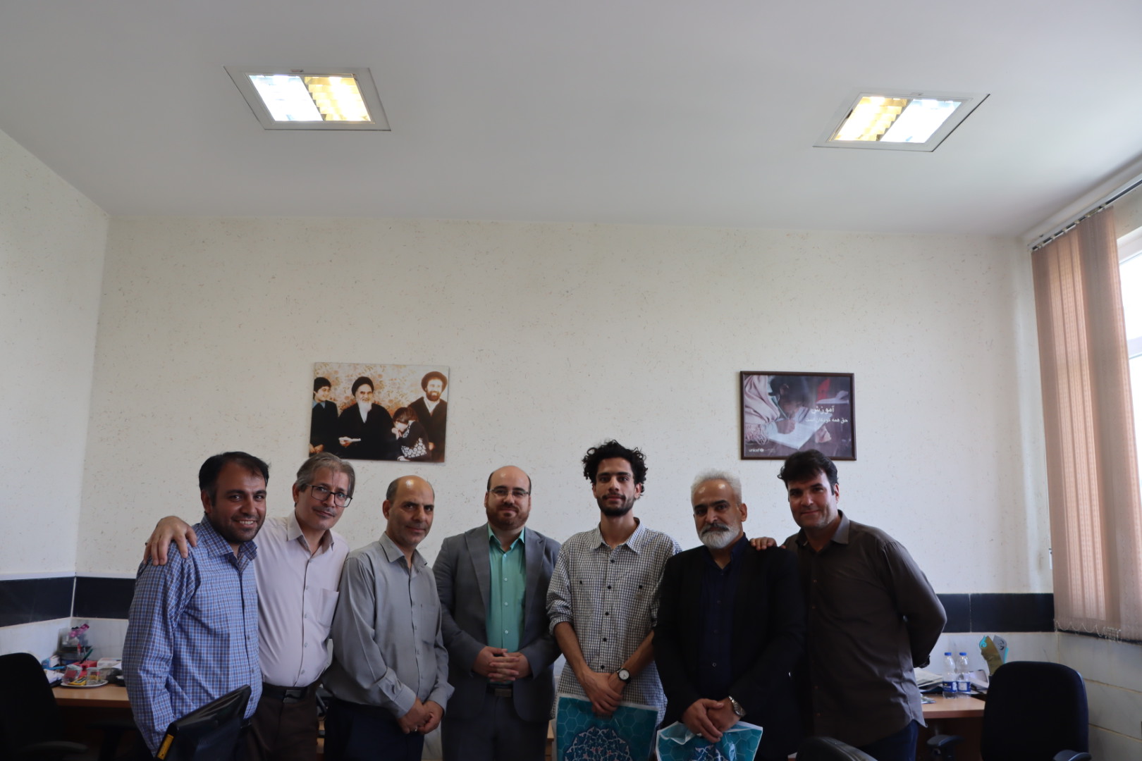 1326848 تجلیل از روابط عمومی کانون استان مرکزی به بهانه روز خبرنگار