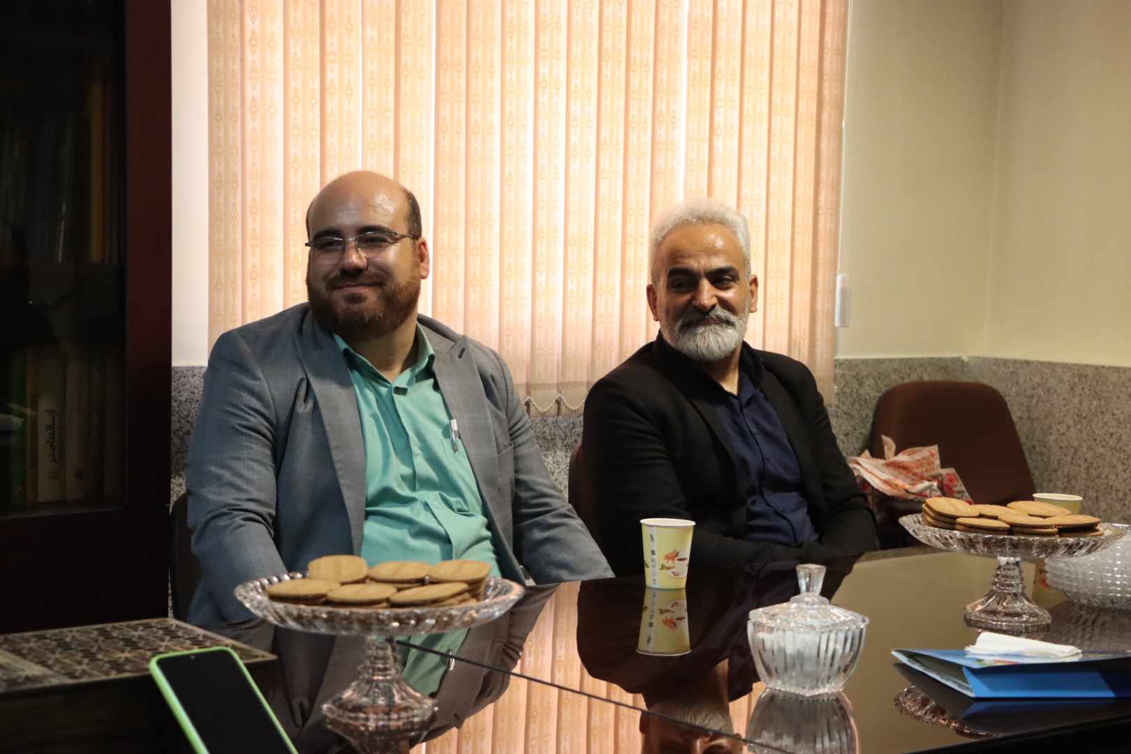 1326849 تجلیل از روابط عمومی کانون استان مرکزی به بهانه روز خبرنگار