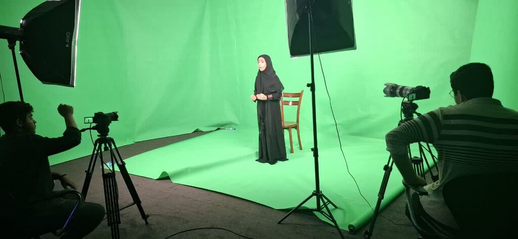 1326891 روایتگری مذهبی کودکان و نوجوانان خوزستانی در «قصهگویی با کاروان کربلا»