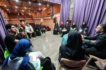 برگزاری صد و شصت و پنجمین نشست انجمن ادبی آفتاب با محوریت شعر