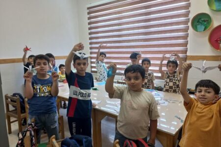 بال پرواز آرزوها برای کودکان جهان با «درناهای امید» در مجتمع فرهنگی هنری سمنان