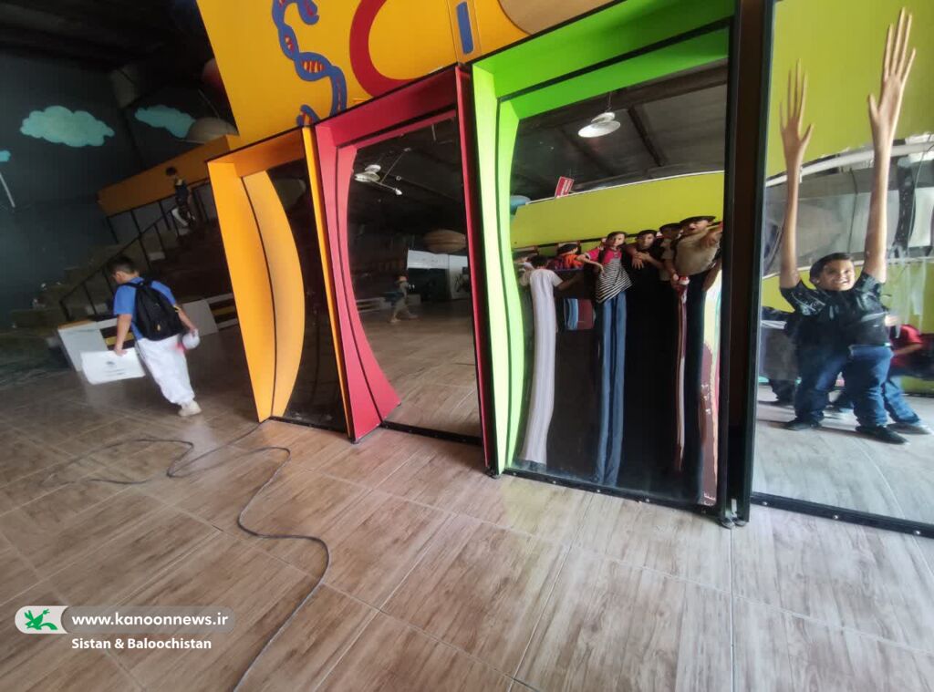 1327120 بازدید اعضای مرکز فرهنگی هنری شماره چهار زاهدان از پارک علم و فناوری با محوریت آموزش محیطزیست