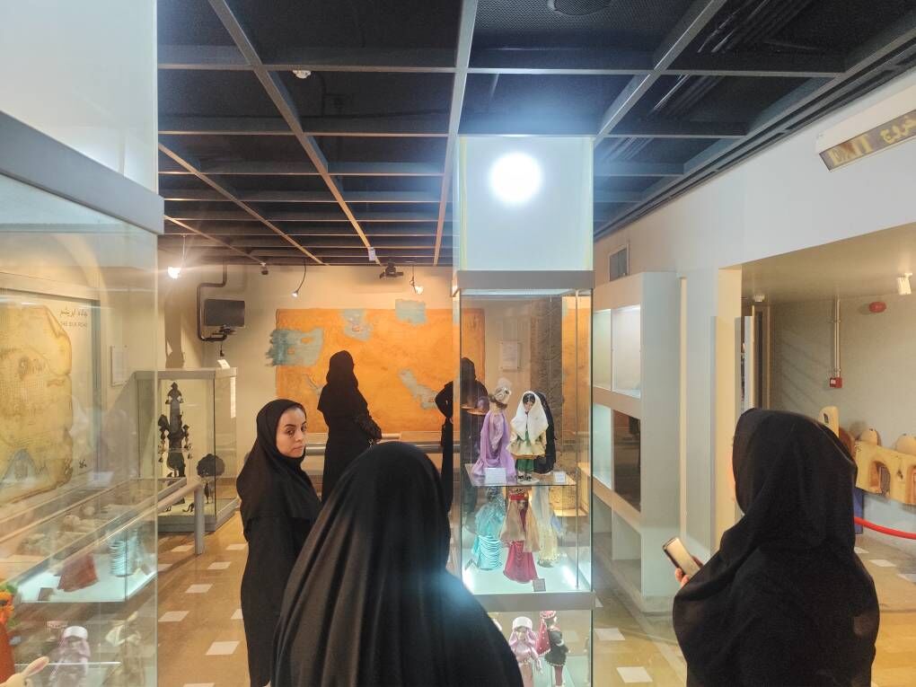 1327138 آغاز پروژه ساخت ماکت منزلگاههای سفر امام حسین (ع)