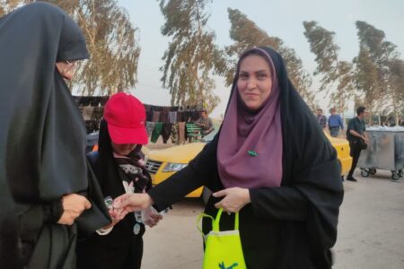 مربیان مرکز قصرشیرین در موکب مرز خسروی میزبان زائران